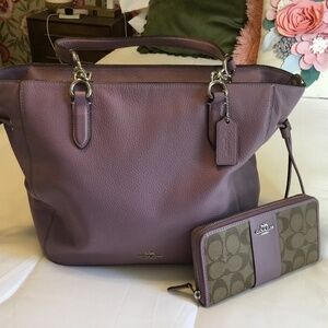 COACH Elle Purple Leather Chain Zip Tote with Matching Wallet